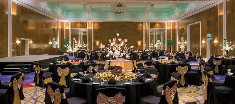 Global Towers Hotel & Apartments Colombo