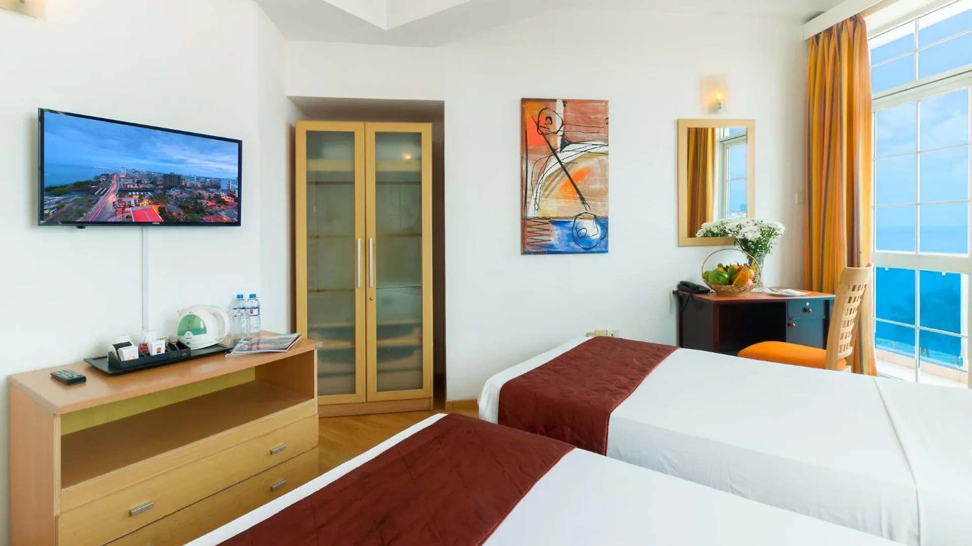 Global Towers Hotel & Apartments Colombo