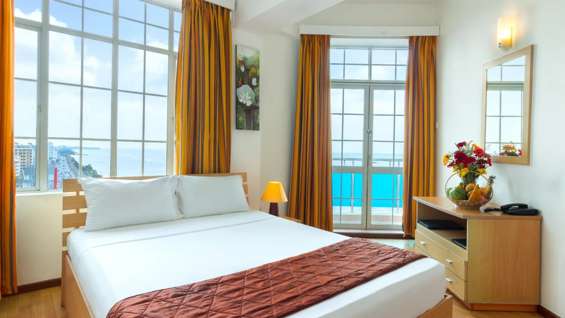 Global Towers Hotel & Apartments Colombo